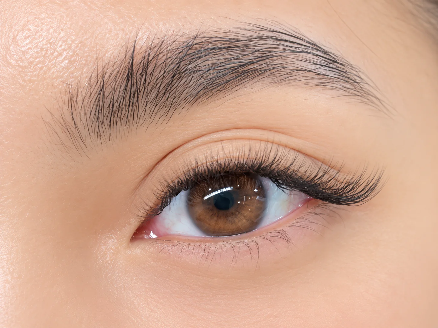 Lash extensions at TOEYLY